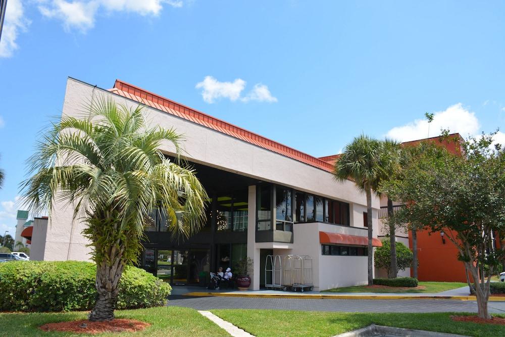 Grand Hotel Orlando At Universal Blvd - Shuttle To Theme Parks Bagian luar foto